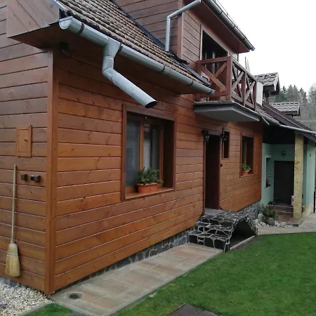 Semesterbostad Mima *